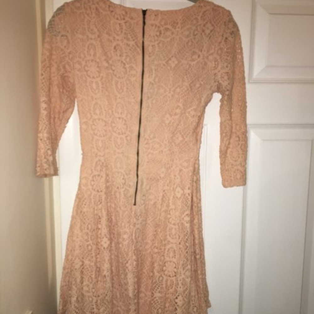 Dress - Picture 2 of 3